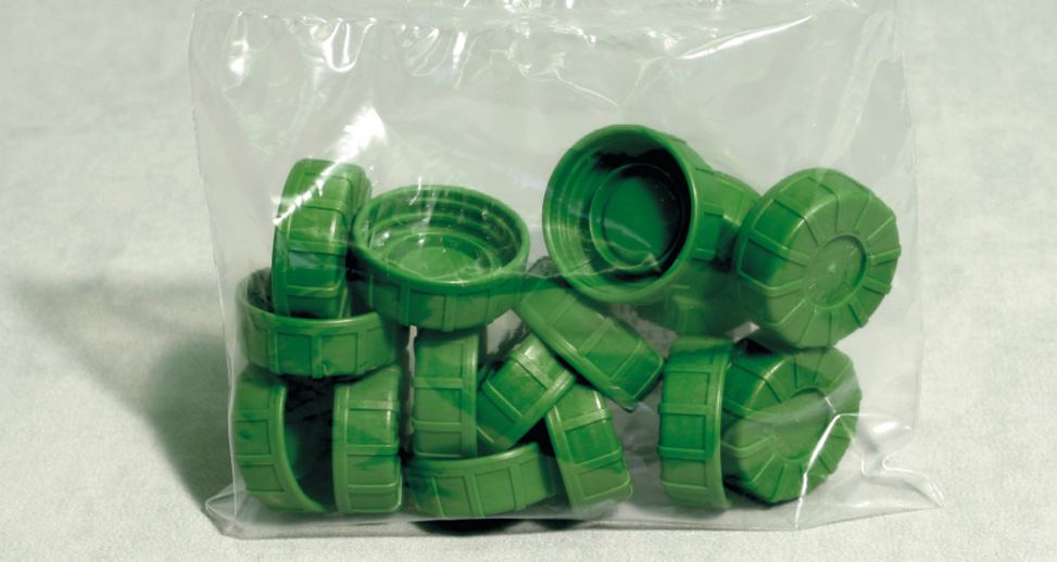 Pokrovčki z navojem 15/1